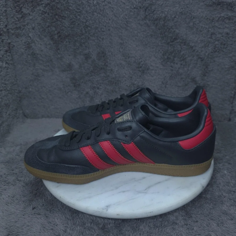 Adidas Samba Shoes Mens Size 8.5 Black Red Leather Gum Sole Soccer Sneakers